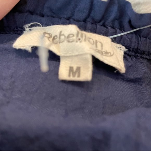 REBELLION Lace Boho Romper Lace Bell Sleeves Medium NWOT - Picture 6 of 9